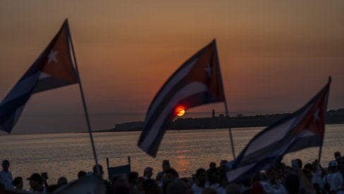 NEDOSTATAK GORIVA NAPRAVIO PROBLEM: Antivladini protesti na Kubi