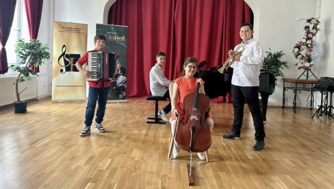 UČENICI STEVANA MOKRANJCA OSVOJILI PRVO MESTO: Trijumf negotinskih talenata na Festivalu u Bačkoj Palanci