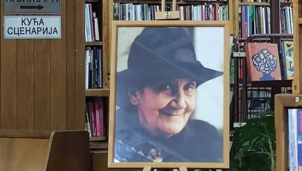 У ЧАСТ ВЕЛИКЕ ПЕСНИКИЊЕ: Изволите на изложбу у врњачкој библиотеци