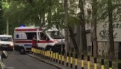SAOBRAĆAJKA U BEOGRADU: Dostavljač biciklom udario devojku na pešačkom, prevezena na VMA