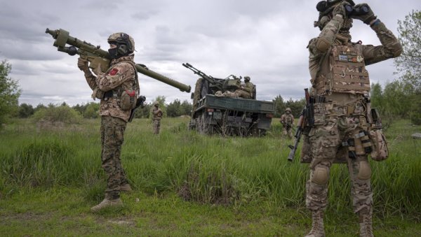 ВАШИНГТОН ПОСТ: Украјина почела да користи касетну муницију