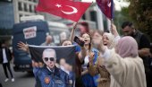 PRVI REZULTATI TURSKIH IZBORA: Erdogan vodi, ali se razlika smanjuje