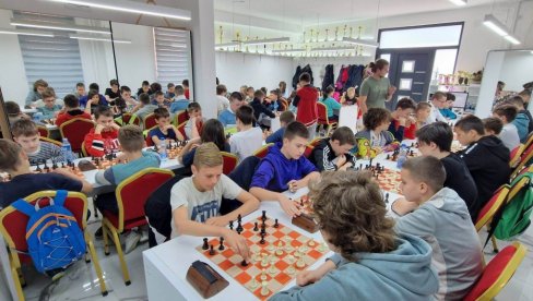 ODIGRALI 396 PARTIJA: Na Čukarici održano Međunarodno otvoreno prvenstvo u ubrzanom šahu