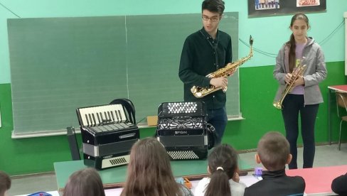 KONCERT KRAJ FONTANE: Nastup učenika Muzičke škole u subotu u Paraćinu