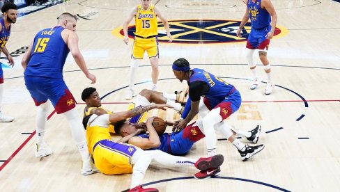 ДРАСТИЧНА ПРОМЕНА: Да ли ће Никола Јокић и Денвер због овога изгубити НБА плеј-оф серију од Лејкерса?