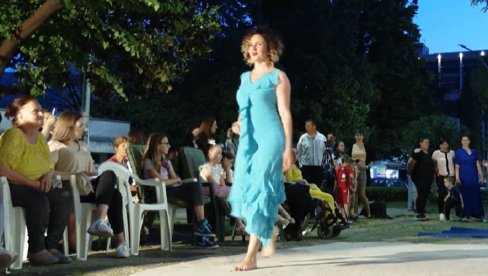 HUMANO, LEPO I KORISNO: Hercegnovski modni kutak daruje maturske haljine