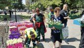 SAKSIJE SA CVEĆEM NA POKLON JKP Obrenovac proslavlja 70.rođendan