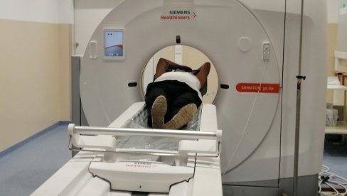 SKENER ZA PRECIZNIJE DIJAGNOZE: U kikindskoj bolnici počeo da radi novi CT aparat (Foto)