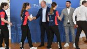 NOVI SAD RASADNIK VRHUNSKIH STONOTENISERA: Gradnočelnik Đurić ugostio šampionke koje su osvojile šestu uzastopnu titulu