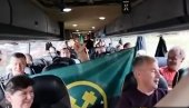 ORI SE “SRBIJA, SRBIJA”: Rudari Trepče krenuli na skup u Beograd (VIDEO)