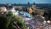 ОВО ЈЕ СРБИЈА НАДЕ: Како је изгледао највећи скуп - 200.000 грађана било на једном месту (ФОТО)