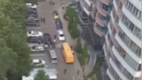 ДРАМА У МОСКВИ: Дронови ударили у две стамбене зграде, нема информација о жртвама (ВИДЕО)