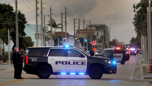 POLICAJCI NA FLORIDI OSTALI BEZ TEKSTA: Zaustavili auto, a kada su videli ko je za volanom, šokirali se