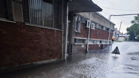 VANREDNA SITUACIJA U JAGODINI:  Posle nepogoda, velika šteta u gradu i svih 52 sela