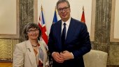 DOPRINOS JAČANJU ODNOSA SRBIJE I UJEDINJENOG KRALJEVSTVA Vučić u oproštajnu posetu primio ambasadorku Makleod