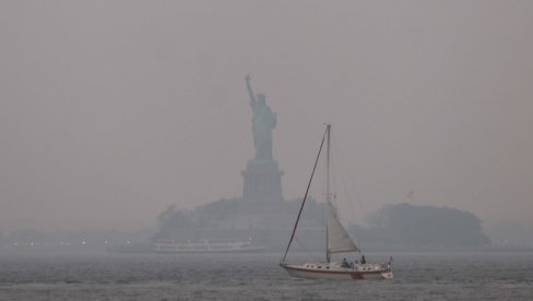 ЊУЈОРК ПРЕКРИВЕН НАРАНЏАСТОМ ИЗМАГЛИЦОМ: Изузетно лош квалитет ваздуха у Америци, ево шта је разлог