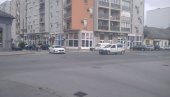 POVREĐENA DEVOJKA U TEŠKOM STANJU: Posle jučerašnje saobraćajne nesreće u Novom Sadu