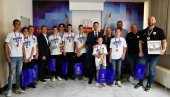 ПРИЈЕМ ЗА ЗЛАТНЕ ДЕЧАКЕ: Градоначелник Краљева угостио младе одбојкаше Рибнице