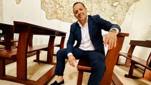 POMOZI MI KAO TALIJA: Emir Habibović uradio za sebe veliki autorski iskorak (FOTO)