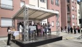 KLJUČEVE DOBILE 94 PORODICE: Regionalni program zbrinjavanja izbeglih nastavljen u Novom Sadu