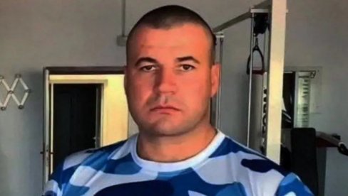 TUKLI SU GA DOK JE SEDEO VEZAN NA STOLICI: Petković otkrio - Uhapšeni Srbin Lune u jezivom stanju