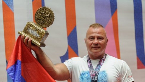 ŽIKA SE IGRA REKORDIMA: Živorad Marković osvojio dve zlatne medalje na Svetskom kupu u dizanju tegova u Rusiji