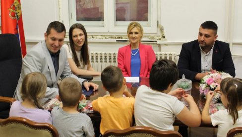 JASLICE DODATNA RADOST: Predškolska ustanova u Srbobranu će u septembru prvi put primiti decu od jedne do 3 godine