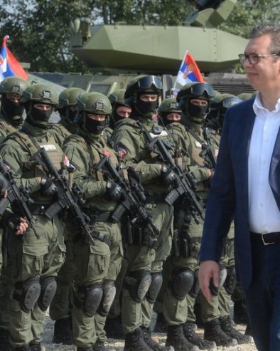 ИМАМО ЈАСНУ ВОЈНУ ДОКТРИНУ Вучић: Улажемо огроман новац у наоружање и опрему, да бисмо одвратили сваког потенцијалног агресора