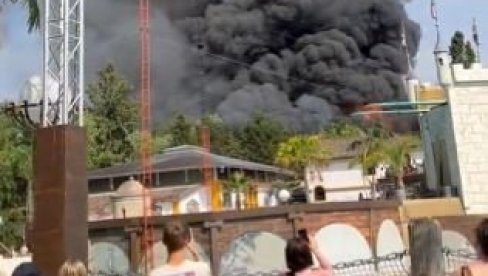 OGROMNA BUKTINJA: Veliki požar u zabavnom parku u Nemačkoj