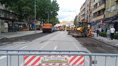 TABAČKA ČARŠIJA DOČEKALA OBNOVU - U centralnoj ulici u Požarevcu počela rekonstrukcija prvi put posle šest decenija
