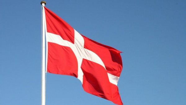 УКРАЈИНА ОСТАЈЕ ДУБОКО ЗАВИСНА ОД ВОЈНЕ ПОМОЋИ Данска ће од 2023. до 2028. Кијеву послати више од три милијарде евра