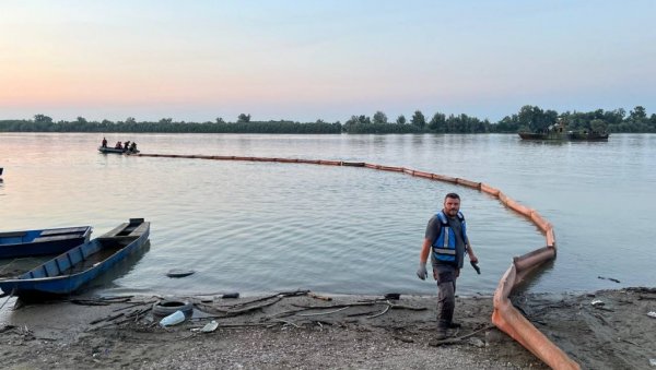 УХАПШЕН КАПЕТАН БУГАРСКОГ БРОДА: После изливања нафте са бугарског брода у Дунав код Челарева реакција тужилаштва