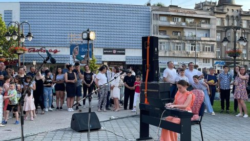 SVETSKI DAN MUZIKE: Koncerti na otvorenom u Zaječaru i Negotinu (FOTO)