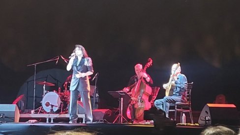 WORLD MUSIC УМЕТНИЦА: Јасмин Леви концертом одушевила Београђане
