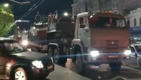 POJAVIO SE SNIMAK PRIGOŽINA DOK ODLAZI: Podvio rep i napustio vojno sedište u Rostovu (VIDEO)