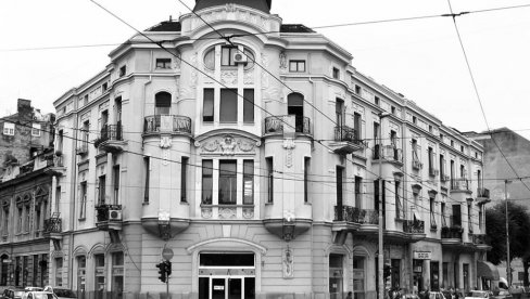 ФЕЉТОН - ПАРТИЈСКА ГИЉОТИНА ЗА ПРОМЕНУ ИСТОРИЈЕ: Партијски ритуали затајили у  музеју града Београда