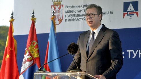 ISTORIJSKI DAN ZA SRBIJU: Predsednik Vučić na otvaranju obilaznice - Danas smo ponosni i srećni, na Vidovdan se sve vidi (FOTO/VIDEO)