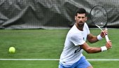 NOVAK PUNI BATERIJE ZA VIMBLDON: Đoković trenirao pred egzibicioni duel sa Amerikancem (VIDEO)