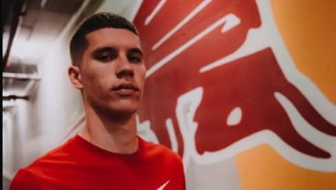 СРБИН ТЕК СТИГАО, А ВЕЋ ДЕБИТОВАО: Петар Ратков учествовао у победи Лација у Серији А