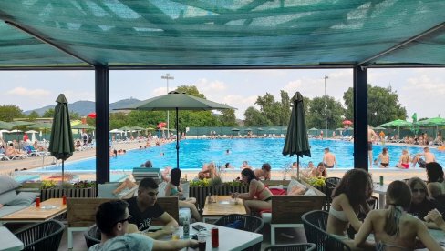 ВРШАЧКА КУПАЛИШТА СПРЕМНА ЗА КУПАЧЕ: Отворена сезона на Градском базену и Градском језеру