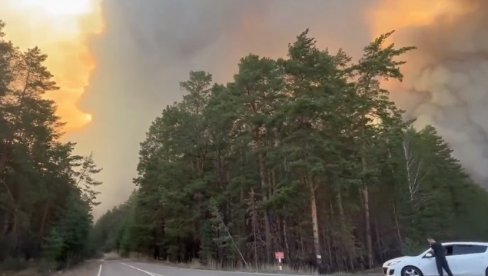 ГОРИ СИБИР: Шумски пожар захватио површину од око 61.000 хектара, проглашена ванредна ситуација