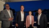 РАЗГОВОРИ О EXPO2027: Председник и премијерка показали Рутеу и Бетелу српску престоницу са воде (ФОТО)
