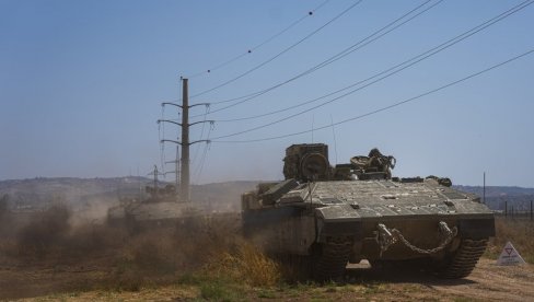 ИЗРАЕЛСКА ВОЈСКА УШЛА УНУТАР ПОЈАСА ГАЗЕ: Хамаса тврди да су припадници ИДФ побегли трчећи (ВИДЕО)