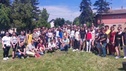 EKO-KAMP U VRŠCU ŠIRI ZNANJE I PRIJATELJSTVA: Učesnici osnovci i srednjoškolci iz Srbije, Rumunije i Severne Makedonije