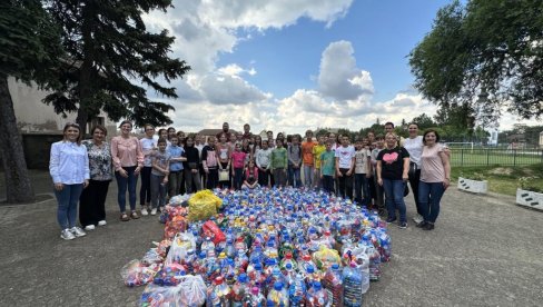 NOVA AMBALAŽA NEĆE UTICATI NA RAD: Humanitarno udruženje „Čepom do osmeha“ o promeni na zatvaračima plastičnih flaša