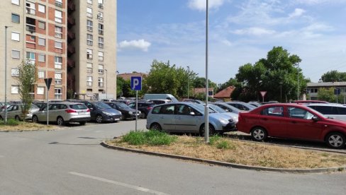 NEMA VIŠE BESPLATNOG PARKINGA: U centru Vrbasa od avgusta će se naplaćivati ostavljanje vozila
