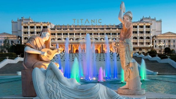 ИЗА ИМЕНА TITANIC СТОЈЕ БЕЗ СУМЊЕ НАЈБОЉИ ХОТЕЛИ: Један од налуксузнијих на овој обали је сигурно Titanic Mardan Palace 5*