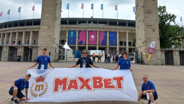 СРПСКА ДЕЛЕГАЦИЈА ДОНЕЛА ИЗ БЕРЛИНА ЧАК 20 МЕДАЉА: Компанија MaxBet традиционално подржала наше спортисте