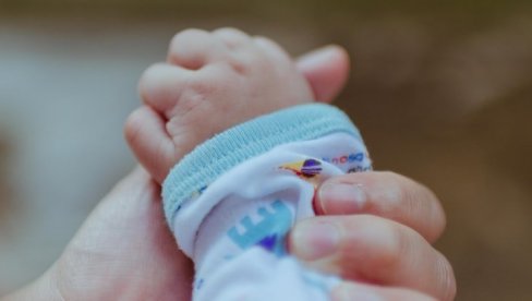 BOJANI JOŠ JEDNA SREĆA: Prva beba u 2024. u Negotinu devojčica