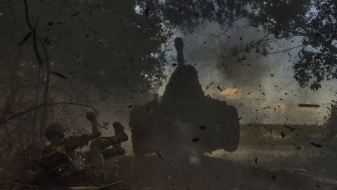 РАТ У УКРАЈИНИ: Битка на мостобрану на Дњепру; Велики губици ВСУ на краснолиманском и доњецком правцу, страдало више од 500 војника (ВИДЕО)